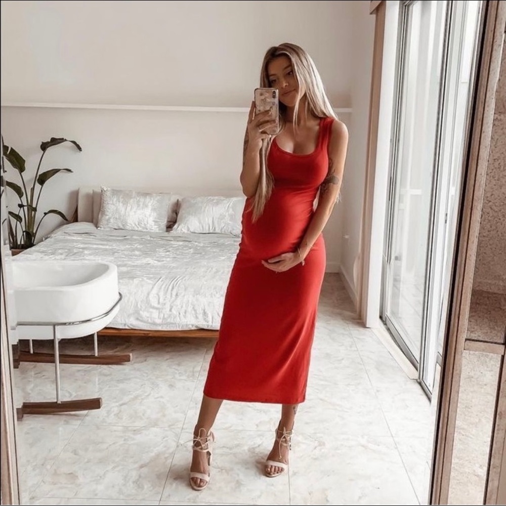 MATERNITY STYLE MYSTERY BOX • 5 PIECES